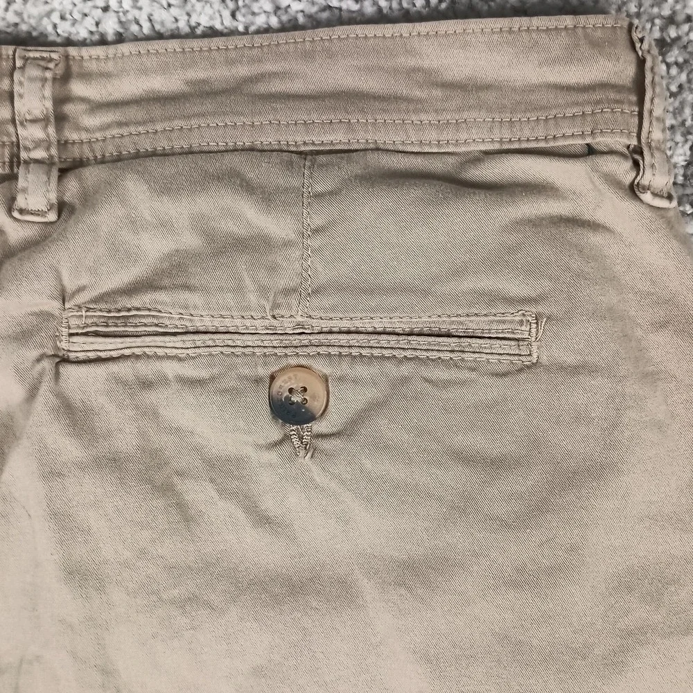 Rainforest Men's Size 42 Comfort Stretch Khaki Shorts